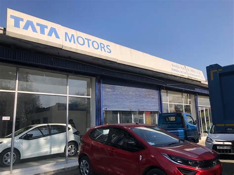 Tata Motors Cars Showroom - Fairdeal Motors & Workshop Pvt Ltd