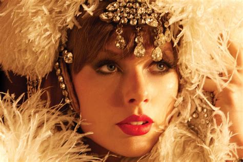 Taylor Swift Spins a Chart-Web: Four Weeks at ARIA No. 1