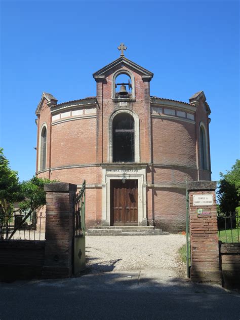 Temple Protestant à Barry-d'Islemade