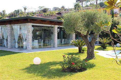 Tenuta Astroni Naples