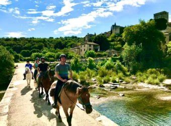 Terre a Cheval à Issirac