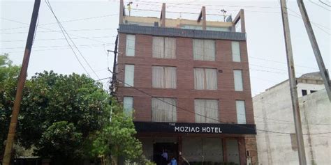 The Moziac Hotel