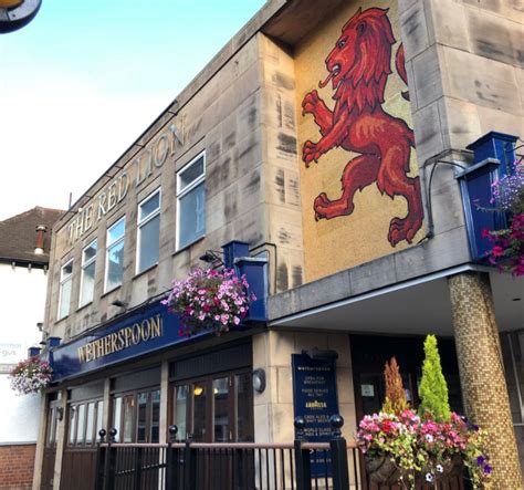 The Red Lion - JD Wetherspoon