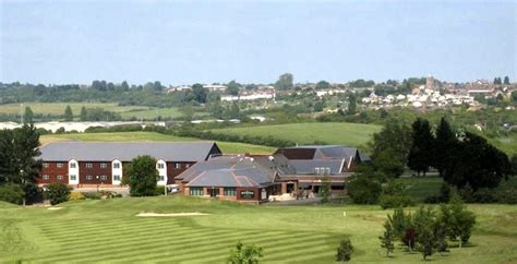 The Wiltshire Hotel, Golf & Leisure