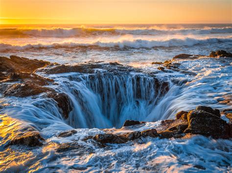 Thor's Well Tide Chart