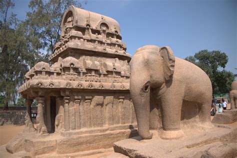 Three Sakthi Sculptures and Architect