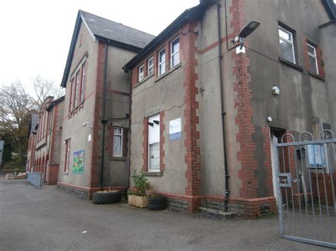 Tref-Y-Rhyg Primary School