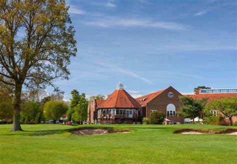 Tudor Park Golf Shop