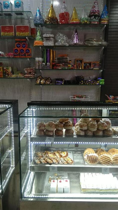 Tulsi singar and cake bakery