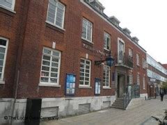 Twickenham Police Station