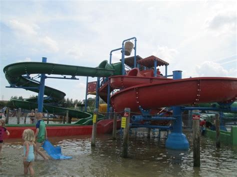 Twinlakes Outdoor Waterpark