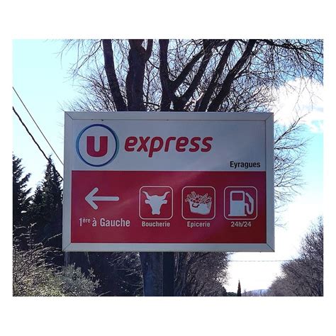 U Express à Eyragues