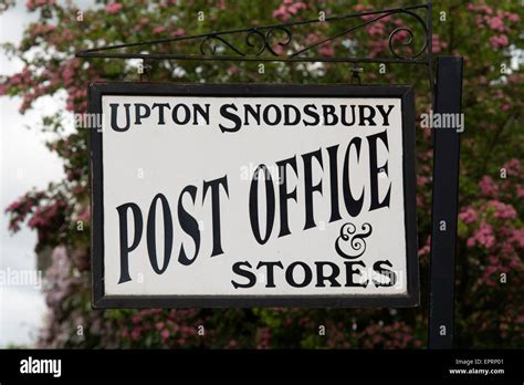 Upton Snodsbury Post Office & Stores