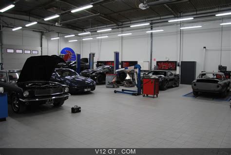 V12 Factory à Bezons