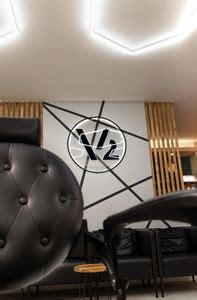 V2 Barber à Castres