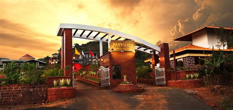 VANVISAVA RESORT: A Family Luxurious Star Resort in Amba Kolhapur