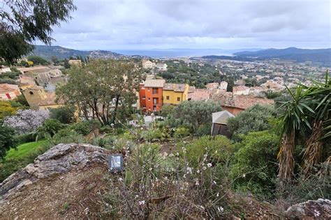 VOGADE à Bormes-les-Mimosas