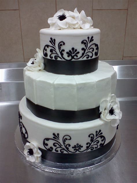 Val's Wedding Cakes
