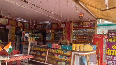 Vegetable shop (Vikram Singh Rajput)