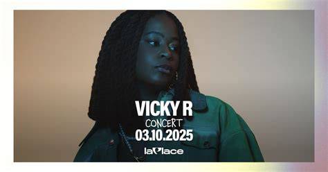 Vicky à Paris