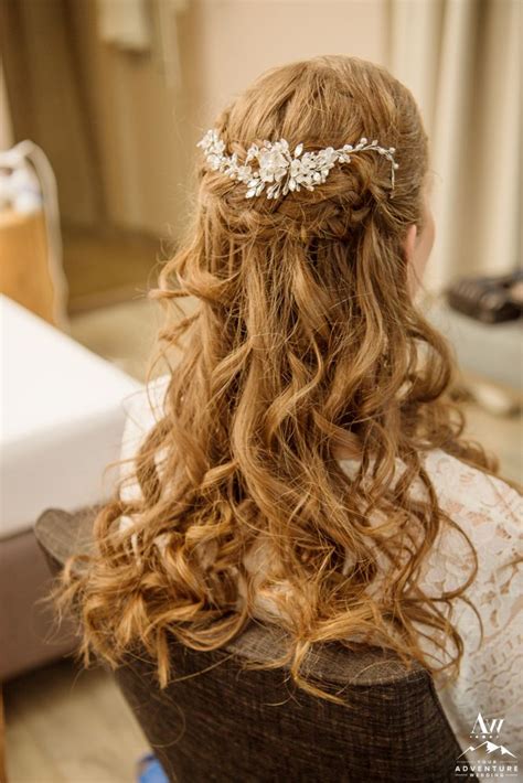 Vik's Bridal Hair