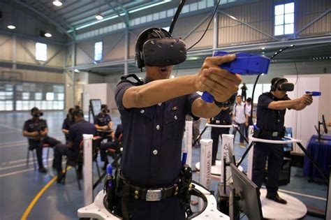 Virtual Reality Training in safety officer training