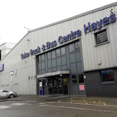 Volvo Truck and Bus Centre London - Hayes