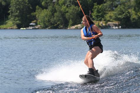 Water skiing service