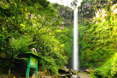 Waterfall Balekambang