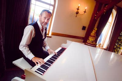 Wedding Pianist - Ed Alexander