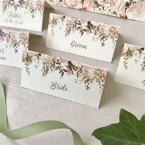 Wedding-Table-Place-Cards
