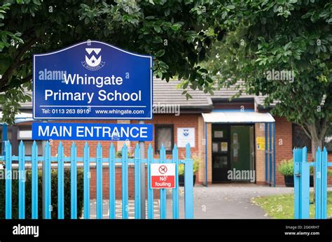 Whingate School