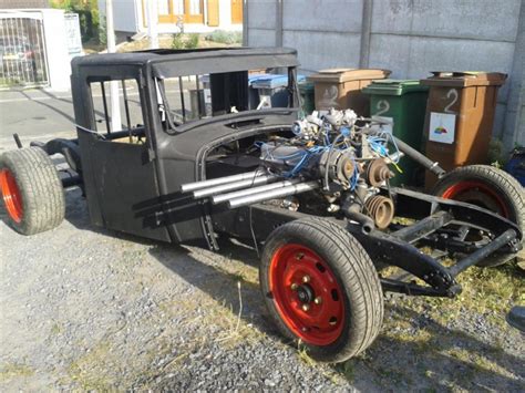 Willys Survivor à Flines-lez-Raches