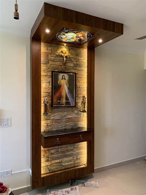 Wood in Altar Design