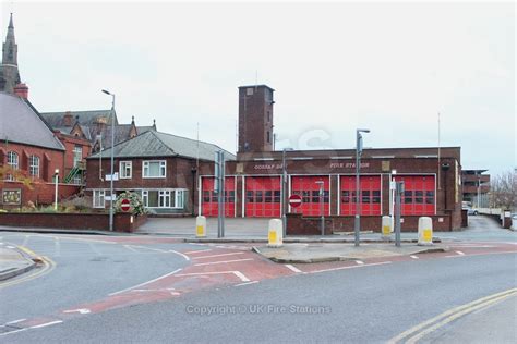 Wrexham, o/s Fire Station