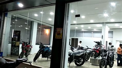 Yamaha Bike Showroom