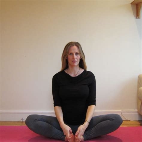 Yoga Esher | Healthy Whole Me