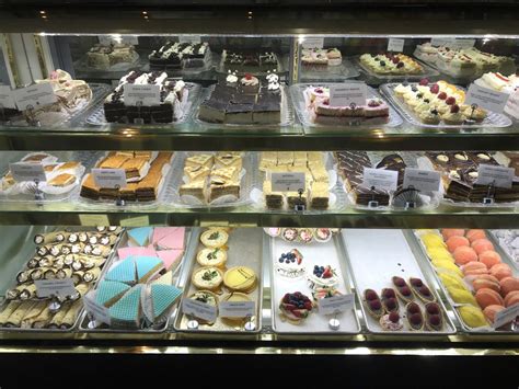 Yummy Bakery & Cafe