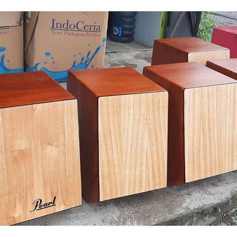 cajon kayu