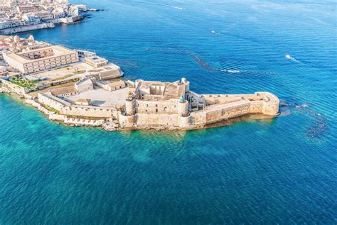 chiuso Syracuse