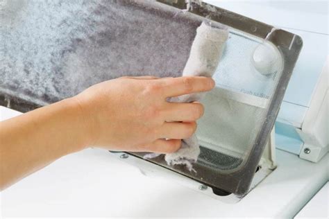 cleaning lint filter