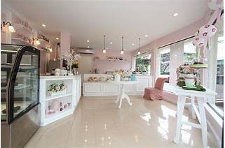 cute bakery interior design