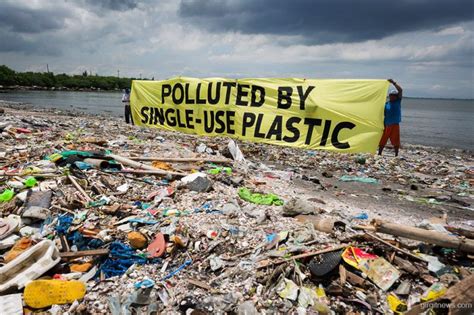 Dampak buruk plastik pada lingkungan