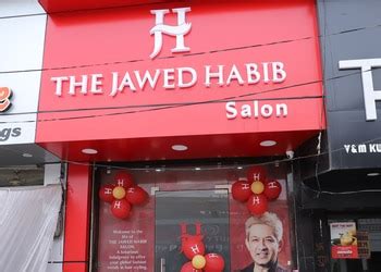 flowers beauty parlour trained by Jawed Habib