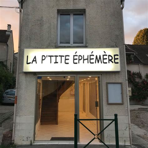 la ptite ephemere à Mandres-les-Roses