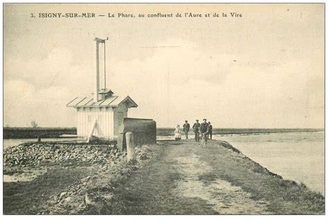 le phare à Isigny-sur-Mer