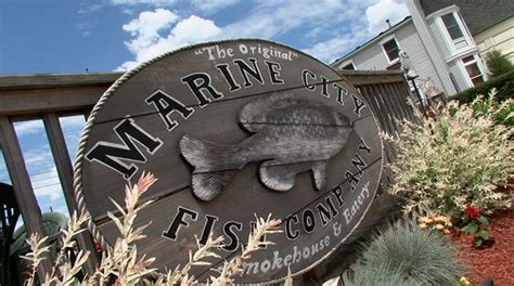 Online order and home delivery of seafood from Marine City Fish Company