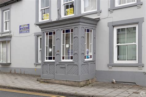 mydentist, Market Place, Lampeter