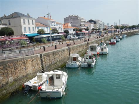 nuances piscine à Saint-Gilles-Croix-de-Vie