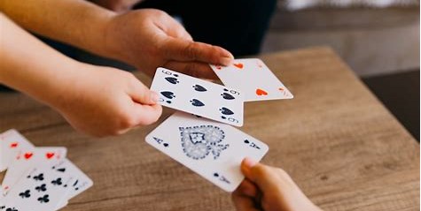 Player Playing Card Game